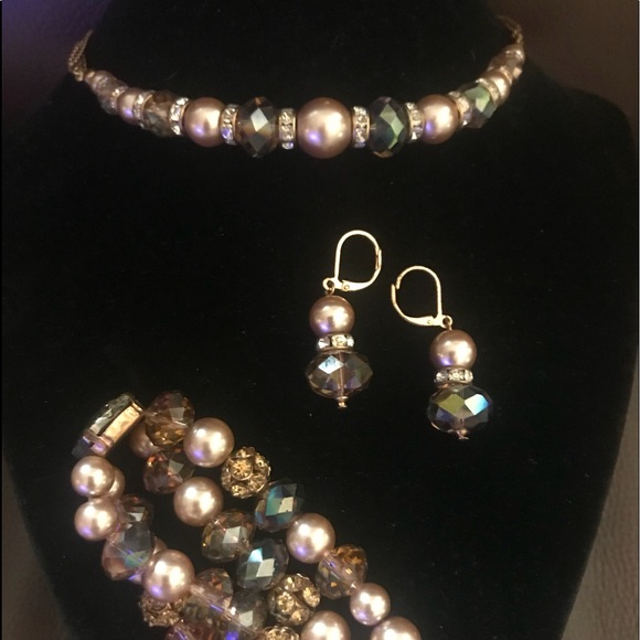 Beautiful 3 piece jewelry set - Picture 1 of 8